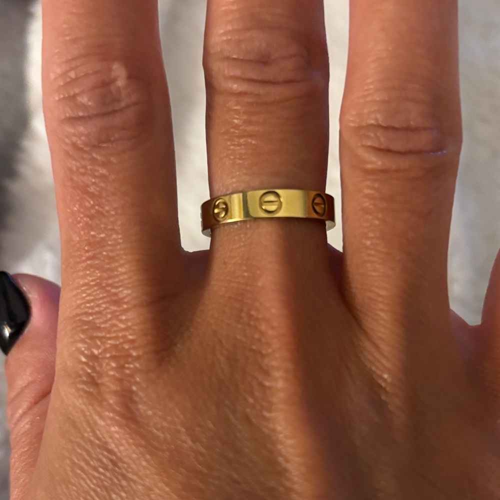 Gold love ring